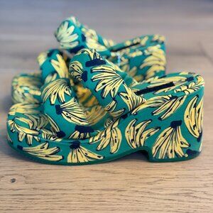 Farm Rio Banana Bossa Puffy Platform Sandal